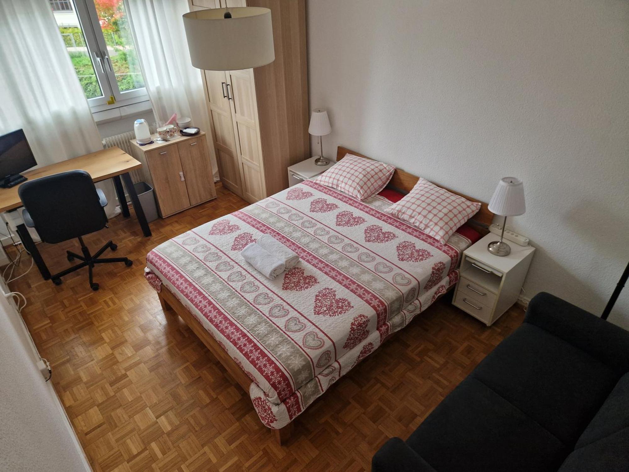 Room In Shared Apartment Γενεύη Εξωτερικό φωτογραφία